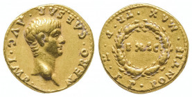 Néron (54-68).
Auréus (7,63 g) au buste nu de l’empereur. R/ EX SC dans une couronne de lauriers. Rome et Lyon 55-56 (TR PII).
Ref : C 204, Cal 420., ...