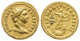 Domitien (81-96). Auréus (7,47 g).
R/ Pallas en armes sur une proue de navire, une chouette à ses pieds. Frappe de Rome, 95-96. Ref : C 168, Cal 860.
...