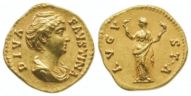 Faustine Mère.
Auréus (7,20 g) DIVA FAVSTINA.
R/ Cérès debout tenant une torche dans chaque main . Rome 114-161.
Ref : Cal 1758, C75.
Superbe