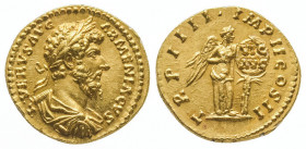 Lucius Verus
Auréus (7,32 g). R/ Victoire tenant un bouclier inscrit VIC AVG. Frappe de Rome, 163-164. Ref : C 247v, Cal 2177.
Superbe à F.d.C.