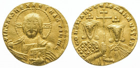 Constantin VII et Romain II (945-959). Solidus (4,42 g) au buste du Christ Pantocrator. R/ Bustes de face de Constantin VII et Romain II tenant une cr...