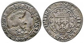 FRANCOIS I (1515-1547). Teston du 8° type spécial à Angers (point 7°) au buste du roi avec cuirasse à l’antique très ouvragée (cf. Marcheville 2440), ...