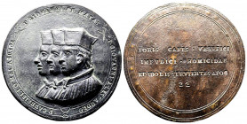 ITALIE. Gabriel MALAGRIDA (1689-1761). Fonte de bronze n.d. (89,5mm) aux bustes accolés de Malagrida, Jean de Matas et Jean Alessandro. R/ Dans le cha...