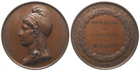 AMBULANCES.
Lot de 3 médailles en argent : Siège de Paris 1870, Ambulances municipales
du IX arrondissement (45mm), poinçon abeille, attribuée; deux g...