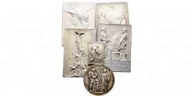 ROTY. Importante collection de 13 plaquettes (7 en argent et 6 en cuivre ou bronze argenté) et 15 médailles dont 10 en argent.
Les 28, la plupart Supe...