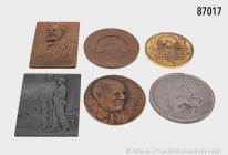 Konv. 4 Medaillen und 2 Plaketten, dabei Bronzemedaille 1851, von C. Radnitzky, auf die XXXII. Versammlung deutscher Naturforscher und Ärzte, der Stad...