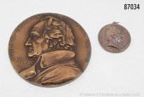 Konv. 2 Goethe-Medaillen: tragbare einseitige Silbermedaille, gepunzt PREUSS. STAATMUENZE FEINSILBER am Rand, von W. Kullrich, 26,96 g, 36 mm (evtl. s...