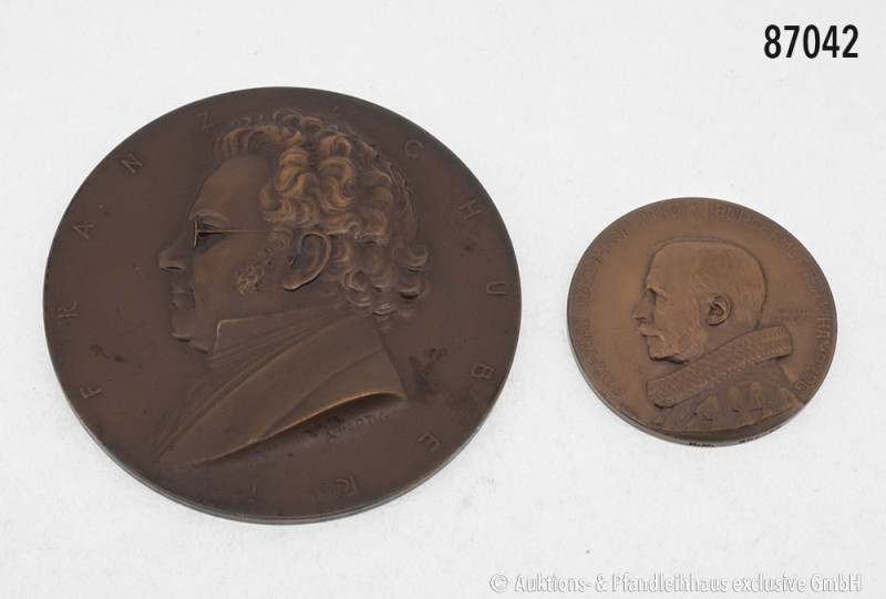 Konv. 3 Medaillen und 1 Plakette, dabei Medaille o. J., von L. Hujer, auf Eugen ...