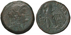 GRECHE - RE TOLEMAICI - Tolomeo V, Epifane (204-180 a.C.) - AE 26 - Testa di Cleopatra I come Iside, i capelli acconciati con lunghe trecce e decorati...