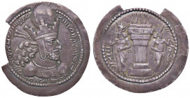 GRECHE - SASSANIDI - Shabuhr I (241-270) - Dracma - Busto coronato a d. /R Altare del fuoco con ai lati due attendenti stanti con pertica e spada Gari...