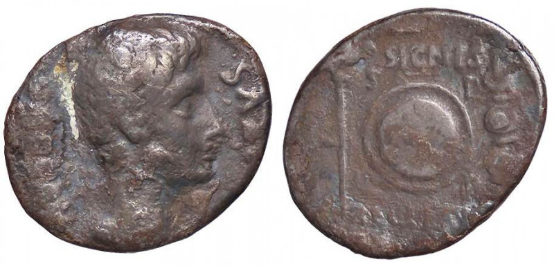 ROMANE IMPERIALI - Augusto (27 a.C.-14 d.C.) - Denario - Testa a d. /R Scudo tra...