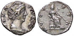 ROMANE IMPERIALI - Faustina I (moglie di A. Pio) - Denario - Busto drappeggiato e diademato a d. /R Vesta velata seduta a d. con scettro C. 120; RIC 3...