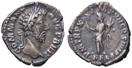 ROMANE IMPERIALI - Commodo (177-192) - Denario - Testa laureata a d. /R La Pace stante a s. con caduceo e scettro C. 479 (AG g. 2,39)
 
bel BB