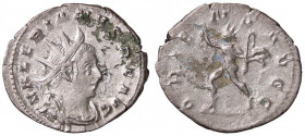 ROMANE IMPERIALI - Valeriano II (253-255) - Antoniniano - Busto radiato e drappeggiato a d. /R Il Sole radiato andante a s. con una frusta e la mano d...