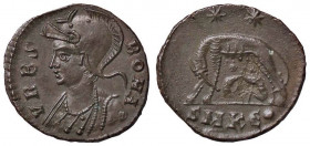 ROMANE IMPERIALI - Anonime - Roma (334-336) - AE 3 (Cizico) - Busto elmato e con mantello imperiale a s. /R La Lupa a s. mentre allatta i Gemelli; sop...