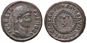 ROMANE IMPERIALI - Crispo (317-326) - Follis ridotto - Busto laureato e drappeggiato a d. /R Corona inscritta (MI g. 3,22)
 
BB-SPL