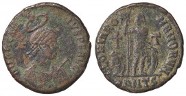 ROMANE IMPERIALI - Arcadio (383-408) - AE 2 - Busto diademato e corazzato a d. /R L'Imperatore stante a d. con stendardo e globo (AE g. 5,51)
 
BB
