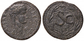 ROMANE PROVINCIALI - Nerone (54-68) - Asse (Antiochia) - Testa laureata a d., davanti un simpulum /R SC entro corona C. 424 (AE g. 14,91)
 
MB-BB