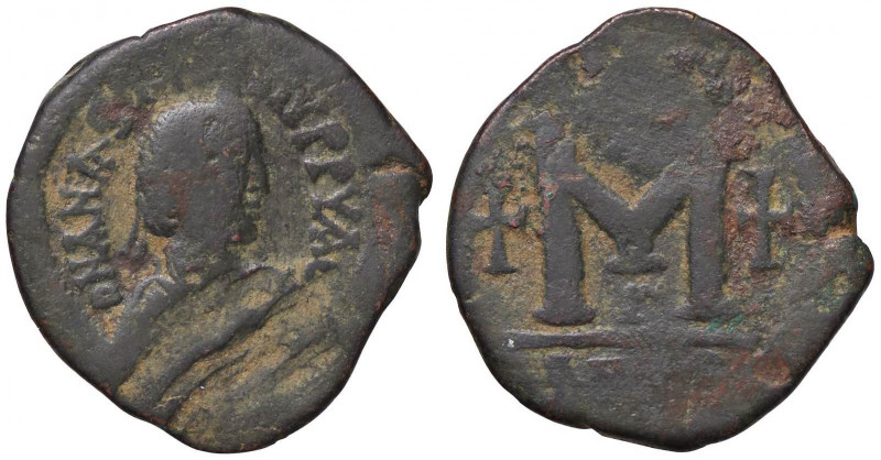 BIZANTINE - Anastasio I (491-518) - Follis (Antiochia) (AE g. 16,45)
 
meglio ...