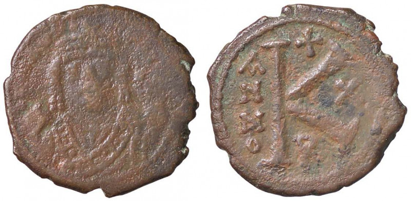 BIZANTINE - Maurizio Tiberio (582-602) - Mezzo follis Sear 535 (AE g. 6,21)
 
...