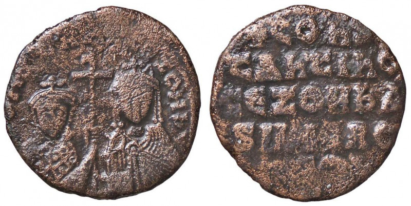 BIZANTINE - Costantino VII e Romano I (920-921) - Follis Sear 1758 (AE g. 5,3)
...