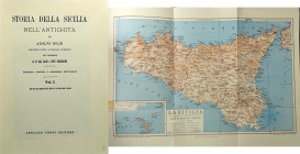 BIBLIOGRAFIA NUMISMATICA - LIBRI Holm A.- Storia della Sicilia nell'antichità, 3 volumi con cartine geografiche, ristampa Forni I tre volumi sono rico...