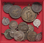 LOTTI - Medaglie RELIGIOSE - Lotto di 16 medaglie
 
med. BB