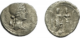 REPÚBLICA ROMANA. EGNATIA. Denario. Roma (75 a.C.). A/ Busto de Libertas, detrás pileus; MAXSVMVS. R/ Roma y Venus entre dos proas. AR 3,55 g. 17,8 mm...