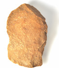 PREHISTORIA. Hendidor. Periodo Achelense (200.000 a.C.). Cuarcita. Altura 16 cm.