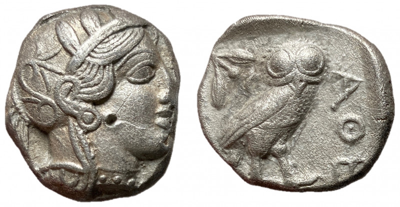 Attica, Athens, 454 - 404 BC
Silver Tetradrachm, 24mm, 16.65 grams
Obverse: He...