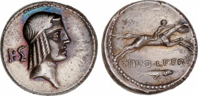 Calpurnia
Denario. 64 a.C. CALPURNIA. C. Calpurnius Piso Frugi. Anv.: Cabeza de Apolo a derecha, detrás signo fraccionario I:¶. Rev.: C. PISO L. F. F...