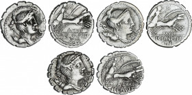 Claudia
Lote 3 monedas Denario. 79 a.C. CLAUDIA. Ti. Claudius Nero. AR. Todas con reverso: Victoria en biga a derecha. En exergo: TI. CLAVD. TI.F./ A...