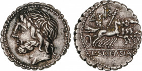 Cornelia
Denario. 106 a.C. CORNELIA. L. Cornelius Scipio Asiagenus. Anv.: Cabeza laureada de Júpiter a izquierda. Rev.: Júpiter en cuadriga a derecha...