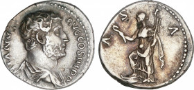 Hadrianus (117-138 AD)
Denario. Acuñada el 134-138 d.C. ADRIANO. Anv.: HADRIANVS AVG. COS III P. P. Busto togado de Adriano a derecha. Rev.: ASIA. As...