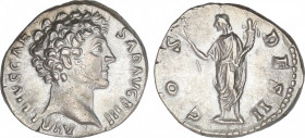 Marcus Aurelius (161-180 AD)
Denario. Acuñada el 144-148 d.C. MARCO AURELIO. Anv.: AVRELIVS CAESAR AVG. P. II F. Cabeza descubierta a derecha. Rev.: ...
