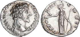 Marcus Aurelius (161-180 AD)
Denario. Acuñada el 149-156 d.C. MARCO AURELIO. Anv.: AURELIVS CAESAR AVG. PII. FIL. Cabeza descubierta a derecha. Rev.:...