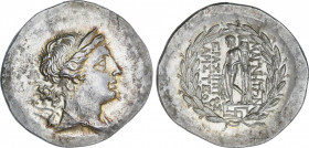Tetradracma. 190-133 a.C. MAGNESIA. JONIA. MAGNÍFICA PIEZA, MUY BELLA. Procedente de la colección Scipio. Anv.: Busto diademado de Artemisa a derecha,...