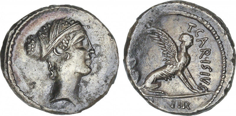 Republic
Denario. 46 a.C. CARISIA. T. Carisius. Anv.: Cabeza de Sibila a derech...