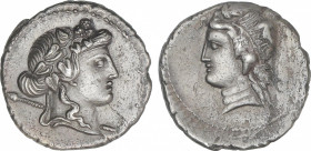 Republic
Denario. 78 a.C. CASSIA. L. Cassius Q. F. Longinus. Anv.: Cabeza de Libero Baco a derecha, detrás tirso. Rev.: Cabeza diademada de Libera a ...