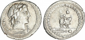 Republic
Denario. 85 a.C. FONTEIA. MN. Fonteius C.f. Anv.: Cabeza de Apolo Vejovis a derecha entre MN. (nexadas) FONTEI. (NTE nexadas) C.F. y ROMA en...