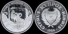 CYPRUS: 1 Pound (1986) in silver (0,925) commemorating the World Wildlife Fund with shielded Arms within wreath. Cyprian wild sheep (Moufflon) on reve...