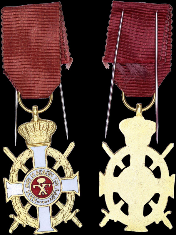 GREECE: Order of King George I (1915). Miniature knight gold cross with swords (...