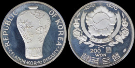 SOUTH KOREA: 200 Won (KE4303 / 1970) in silver (0,999) with Arms within floral spray. Celadon vase on reverse. Mintage: 4200 coins. Inside slab by PCG...