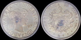 CUBA: 1 Souvenir Peso (1897) in silver (0,900) with Arms. Female head facing right on reverse. Variety: Date closely spaced and star below "97" baseli...