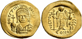 Justinian I, 527-565. Solidus (Gold, 20 mm, 4.38 g, 6 h), Constantinopolis, circa 538-545. D N IVSTINIANVS P P AVG Helmeted and cuirassed bust of Just...