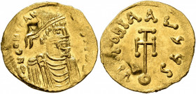 Constantine IV Pogonatus, 668-685. Semissis (Gold, 18 mm, 2.19 g, 6 h), Constantinopolis. δ N CONSTAN[TIЧS P P] Diademed, draped and cuirassed bust of...