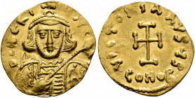 Tiberius III (Apsimar), 698-705. Tremissis (Gold, 16 mm, 1.41 g, 6 h), Constantinopolis. D tIbЄRIЧS PЄ AV Draped and cuirassed bust of Tiberius III fa...