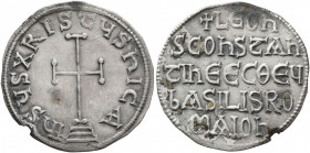 Leo V the Armenian, with Constantine, 813-820. Miliaresion (Silver, 23 mm, 1.69 g, 12 h), Constantinopolis. IҺSЧS XRISTЧS ҺICA Cross potent set on thr...