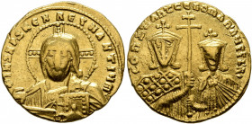 Constantine VII Porphyrogenitus, with Romanus II, 913-959. Solidus (Gold, 19 mm, 4.38 g, 6 h), Constantinopolis, 945-959. +IҺS XPS RЄX RЄGNANTIЧm• Nim...