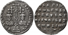 Basil II Bulgaroktonos, with Constantine VIII, 976-1025. Miliaresion (Silver, 21 mm, 2.30 g, 6 h), Constantinopolis, 989-1025. ЄҺ TOVTω ҺICAT' - baSIL...